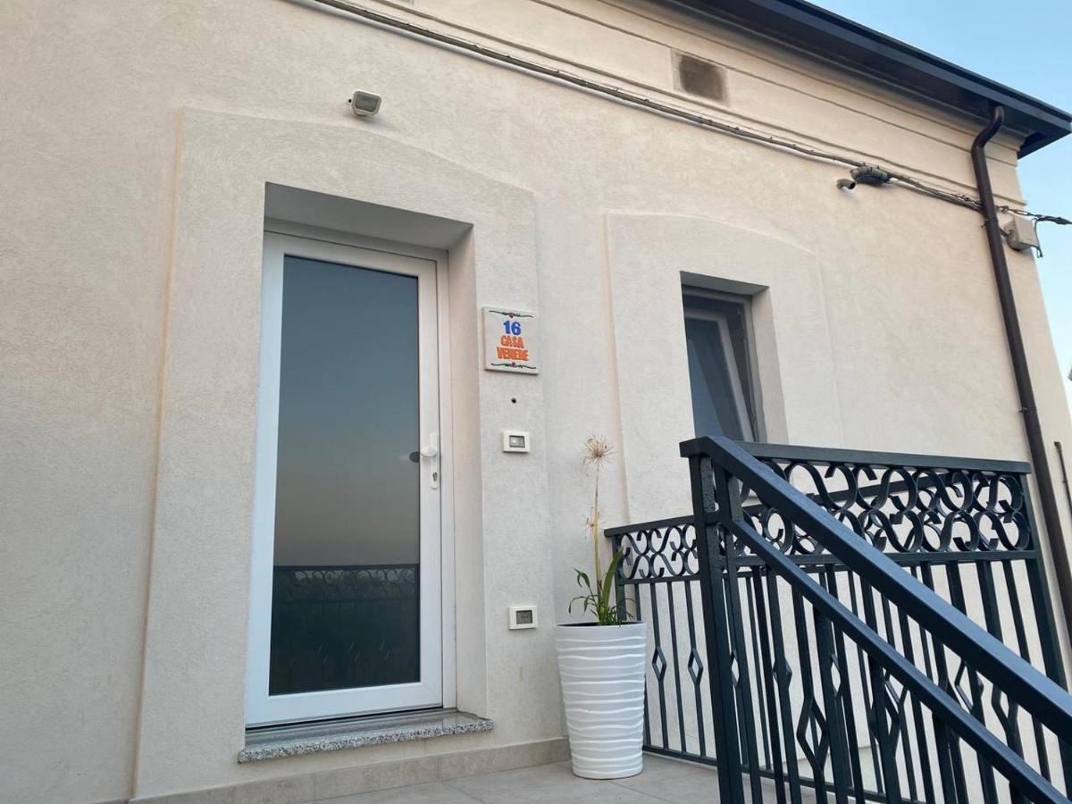 Апартаменти Casa Venere Рокка-Сан-Джованні Екстер'єр фото